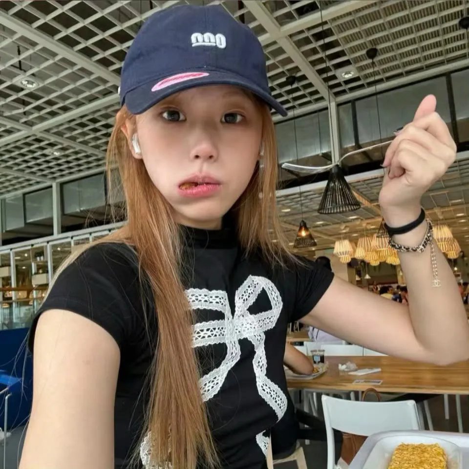 在下巴克